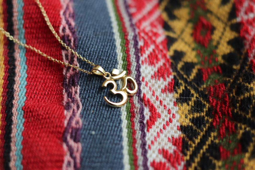 OM Oro Necklace