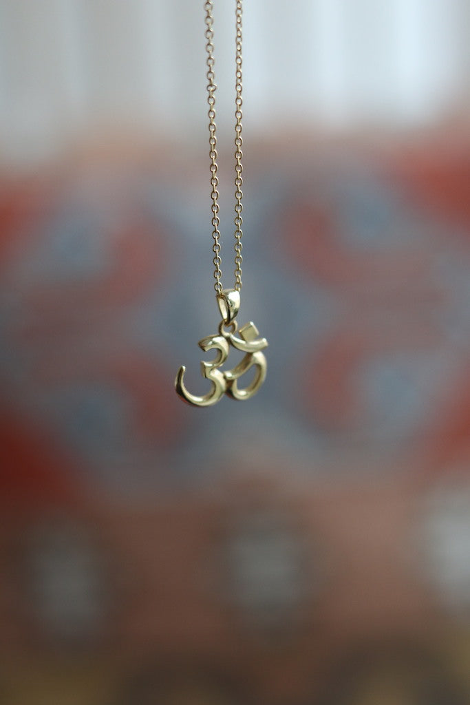 OM Oro Necklace