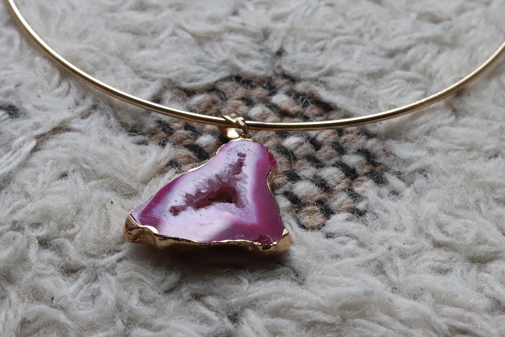 Pink Agate Quartz Choker (S)